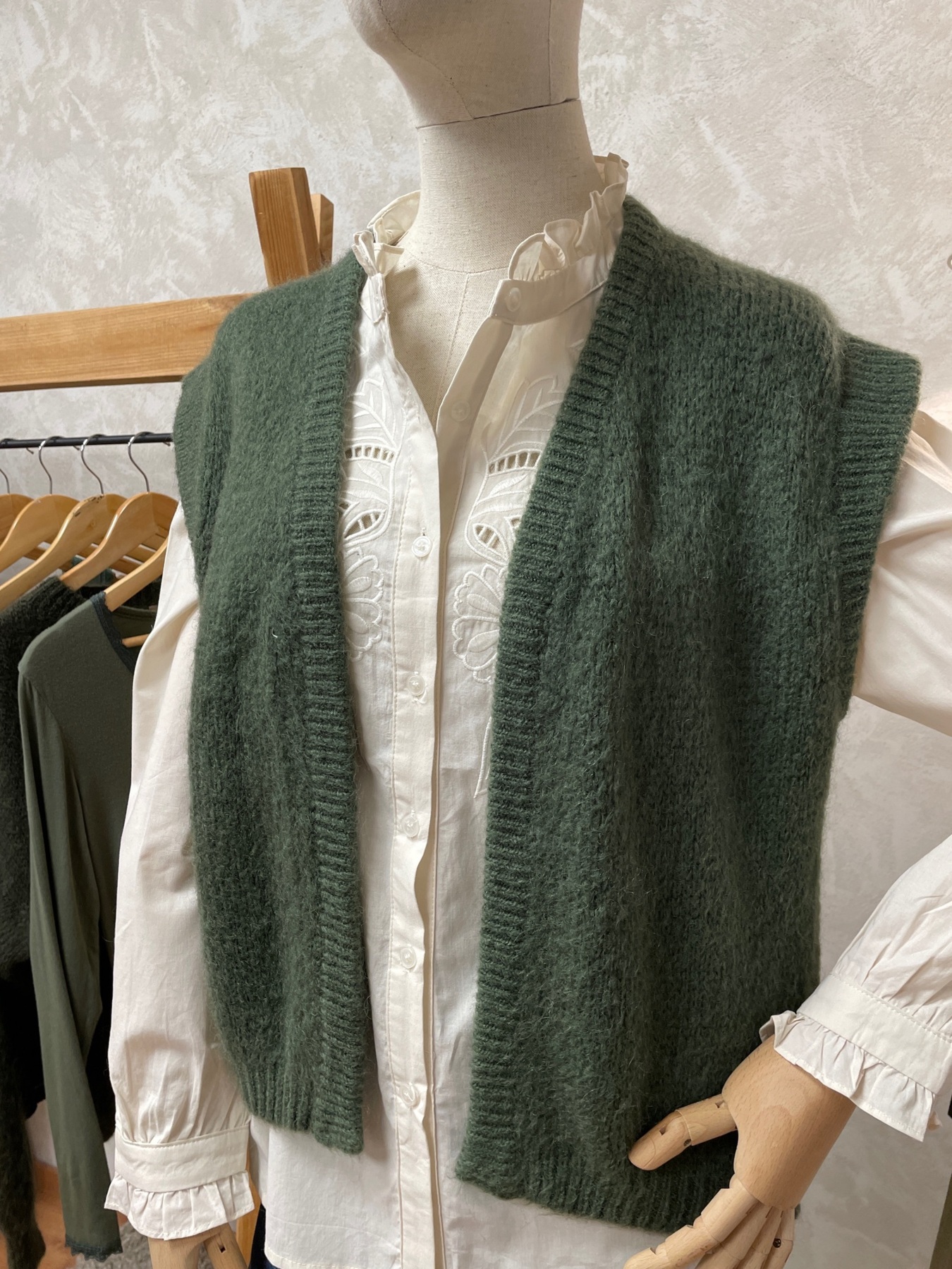 Gilet Boléro Sans Manches En Fourrure Véritable Noire - Taille 36/38 Occasion Très Bon état